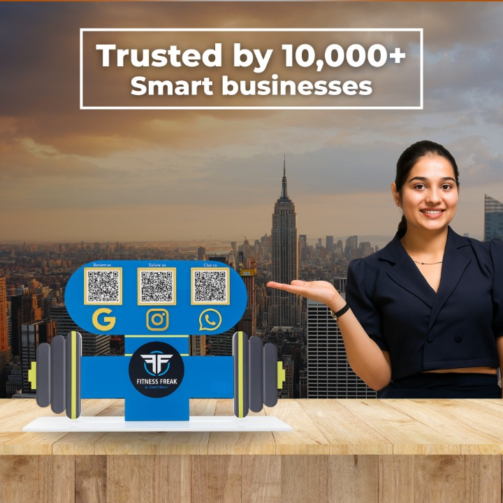 3 QR Dumbbell Shape Standee