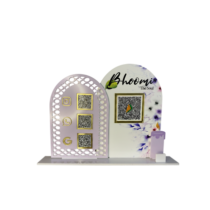 4 QR Premium Standee